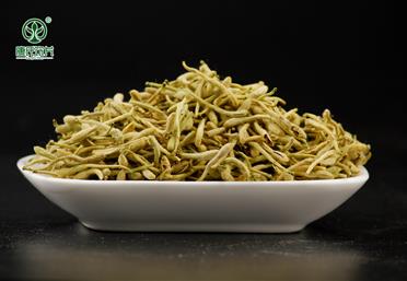采摘金銀花，并不是采摘下來而已 - 中藥飲片代工