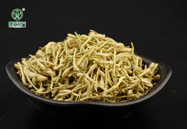 采摘金銀花，并不是采摘下來而已 - 中藥飲片代工